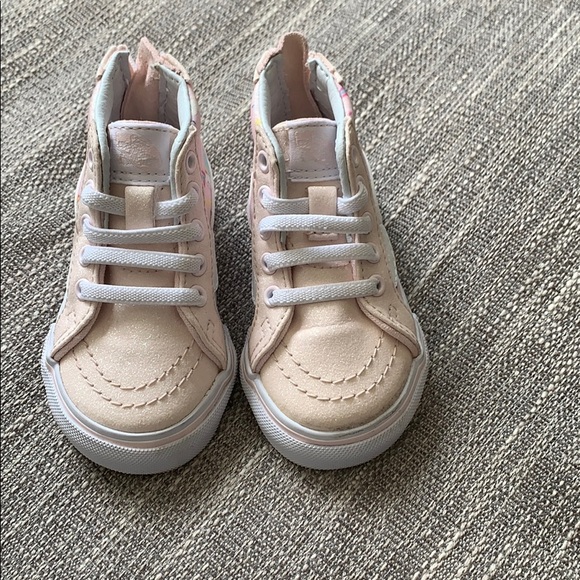 Vans Other - Vans shoes size 4 sparkly pink unicorns Vans Other - Vans shoes size 4 sparkly pink unicorns